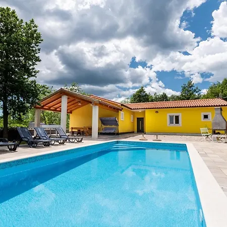 St Nikola With Private Pool And Jacuzzi Willa *