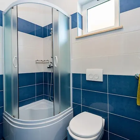 St Nikola With Private Pool And Jacuzzi *