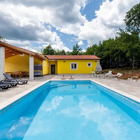 Willa St Nikola With Private Pool And Jacuzzi Nedeščina