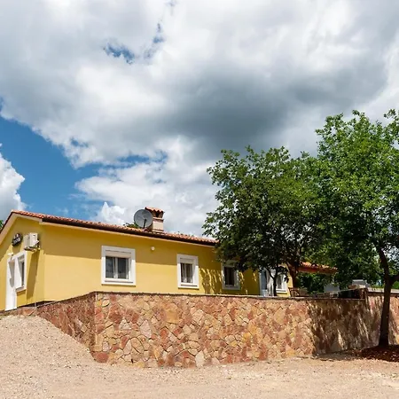 Willa St Nikola With Private Pool And Jacuzzi Nedeščina